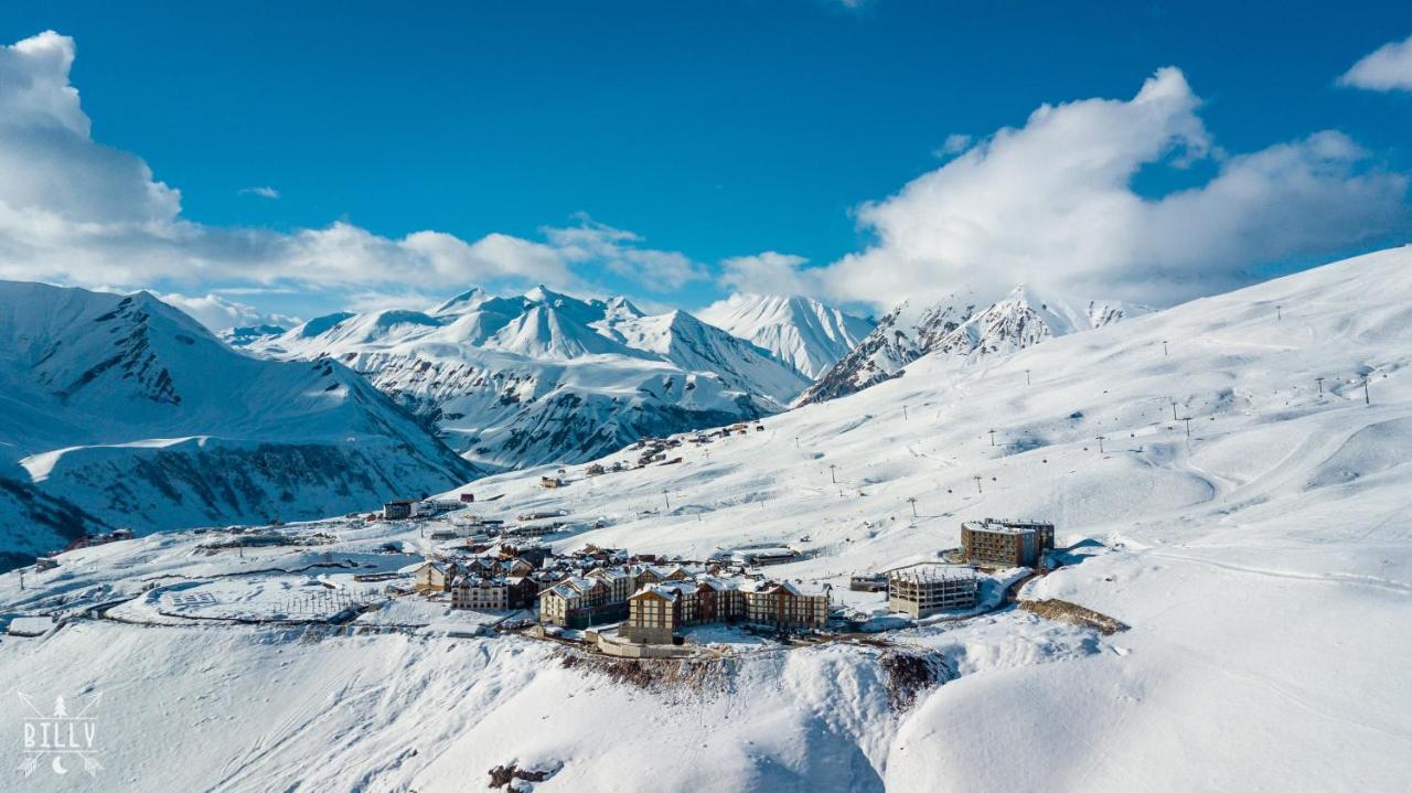 Apartment Alpine By Atrium, New Gudauri Exterior photo